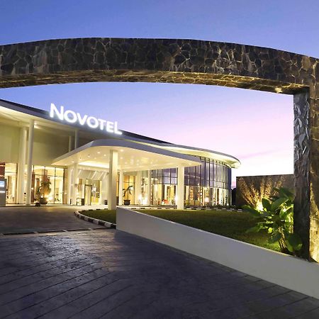 Novotel Banjarmasin Airport Banjarbaru Zewnętrze zdjęcie