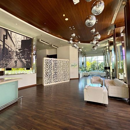 Novotel Banjarmasin Airport Banjarbaru Zewnętrze zdjęcie