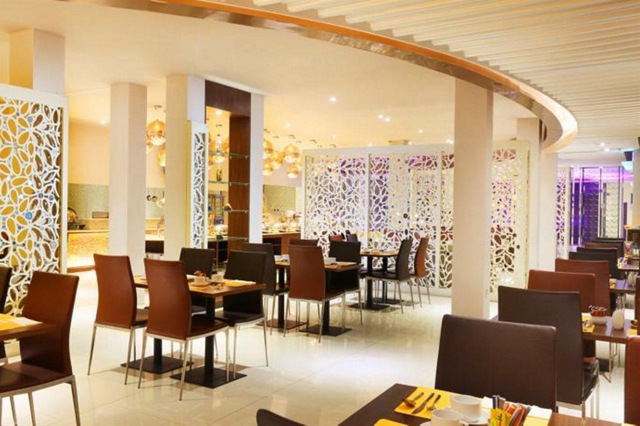 Novotel Banjarmasin Airport Banjarbaru Zewnętrze zdjęcie